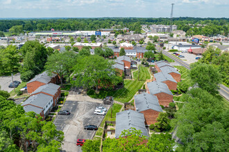 Jamestowne Village in Cincinnati, OH - Building Photo - Building Photo