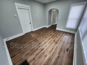 1417 S 19th St in Terre Haute, IN - Building Photo - Building Photo