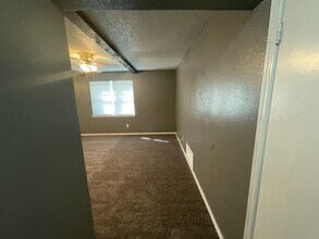 3728 SE 51st St in Oklahoma City, OK - Building Photo - Building Photo