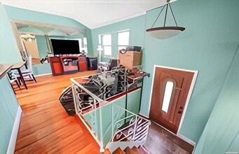 1707 Manatuck Blvd in Bay Shore, NY - Building Photo - Building Photo