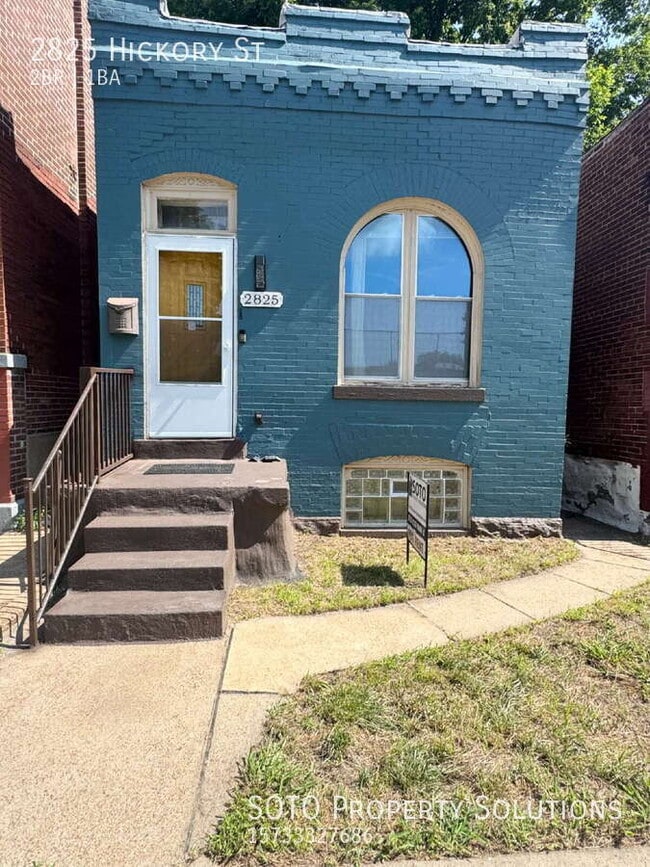 property at 2825 Hickory St