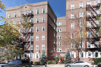 Farifax House in Brooklyn, NY - Building Photo - Building Photo