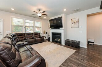 4245 Grandview Pointe Wy in Cumming, GA - Building Photo - Building Photo