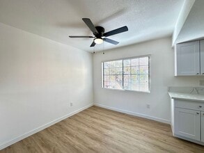 4160 Gannet Cir in Las Vegas, NV - Building Photo - Building Photo