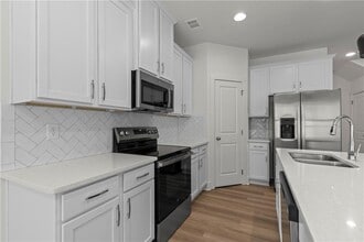 2527 Riverside Rd in Conyers, GA - Building Photo - Building Photo