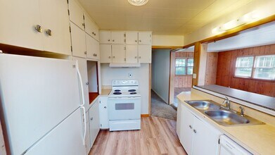 3908 Ontario St in Ames, IA - Building Photo - Building Photo