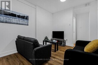 610 King St E in Hamilton, ON - Building Photo - Building Photo