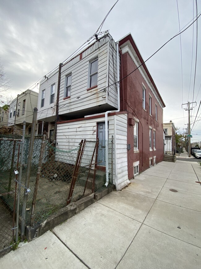 property at 65 N Dewey St