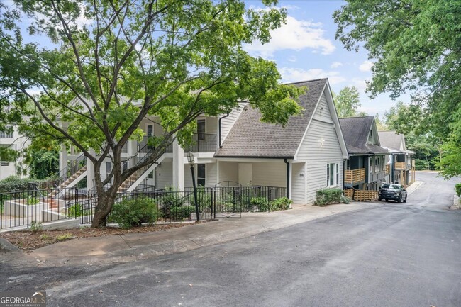property at 5399 Northland Dr NE
