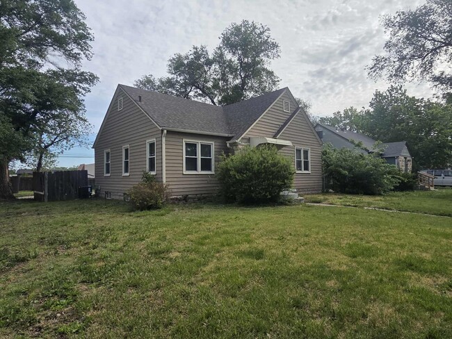 640 W 5th St in Junction City, KS - Building Photo - Building Photo