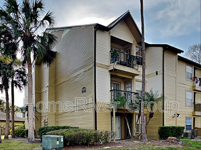 1908 Lake Atriums Cir in Orlando, FL - Building Photo - Building Photo