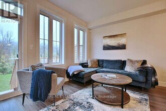 222 Yellow Birch Cres in Blue Mountains, ON - Building Photo - Building Photo