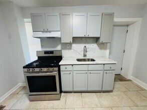 6008 Magnolia St in Philadelphia, PA - Building Photo - Building Photo