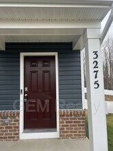 3275 White Tail Drive in Locust Grove, VA - Foto de edificio - Building Photo