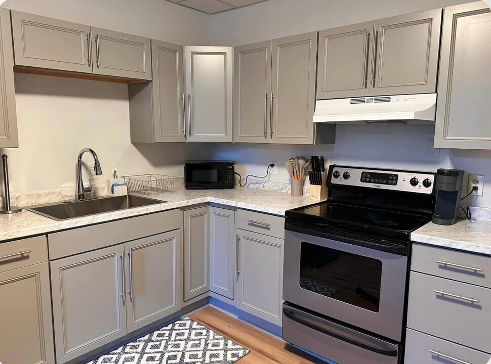 310 Union St, Unit Unit C in Bangor, ME - Foto de edificio