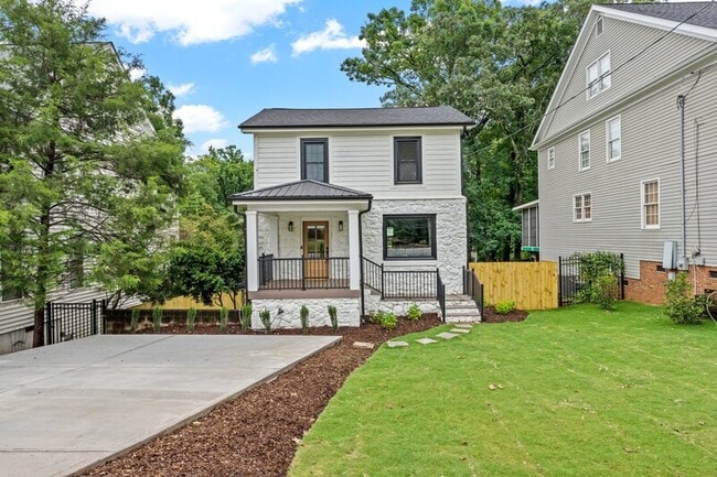 property at 28 Douglas Dr