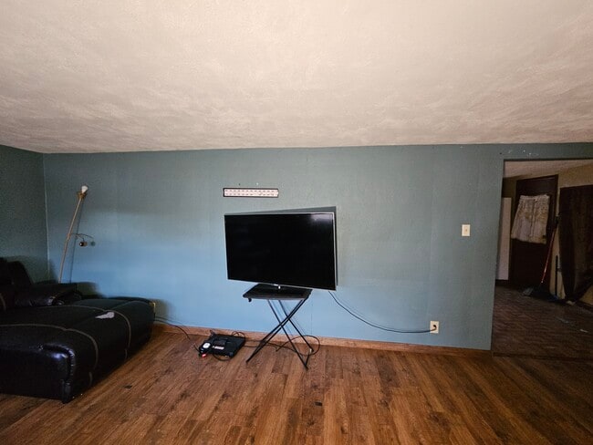 1611 Mousette Ln in Sauget, IL - Foto de edificio - Building Photo