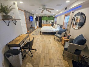 152 Central Ave in Everett, MA - Building Photo - Building Photo