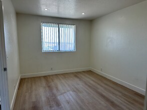 15978 Muni Rd in Apple Valley, CA - Building Photo - Building Photo