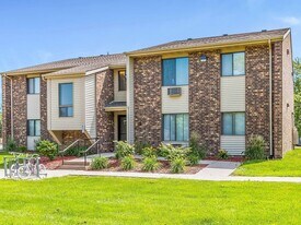 240 S James St in Grimes, IA - Building Photo