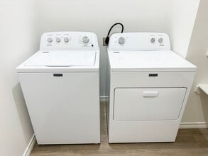 11635 TX-36 in Jonesboro, TX - Building Photo - Building Photo