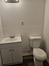 817 Cresthill Rd in San Antonio, TX - Building Photo - Building Photo