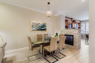 16 S Monroe St in Denver, CO - Building Photo - Building Photo