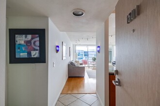 1810 Avenida Del Mundo, Unit El Encanto in Coronado, CA - Building Photo - Building Photo