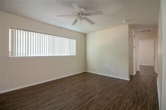 549 Norfolk Cir in Lakeland, FL - Building Photo - Building Photo