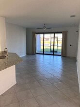 3261 Altimira Dr in Ft. Myers, FL - Building Photo - Building Photo