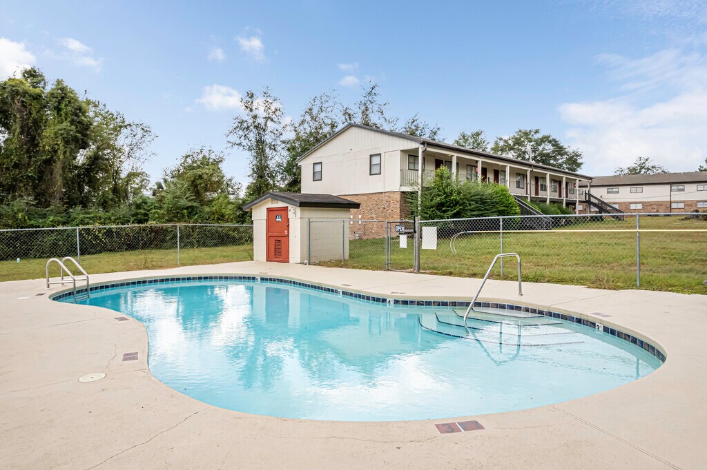 Quinn Bayou Apartments in Milton, FL