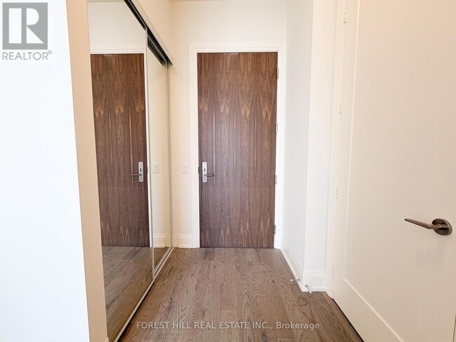 property at 27 Korda Gate