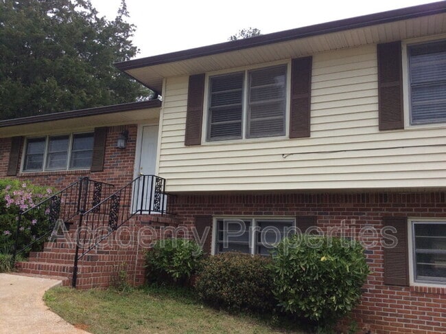 209 Decatur Rd in Mcdonough, GA - Building Photo - Building Photo