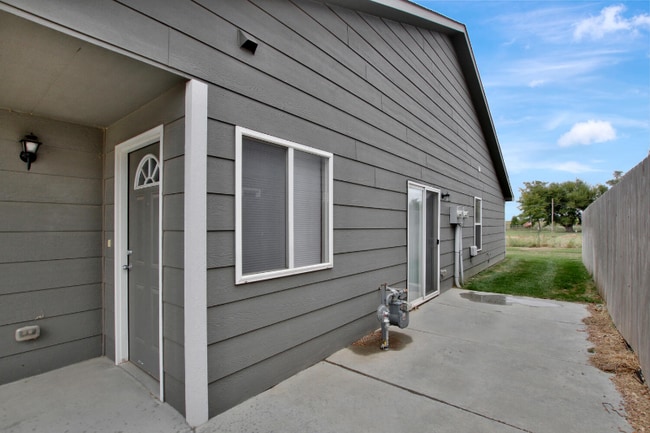 1290 Curtis St in Wichita, KS - Building Photo - Building Photo