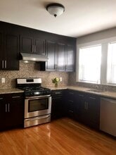 90 Orchard St, Unit 1 in Boston, MA - Building Photo - Building Photo