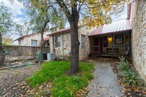 86 Shady Bluff Dr in Wimberley, TX - Building Photo