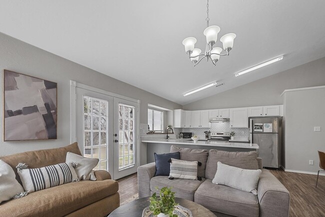 property at 5510 Heathercrest Dr