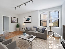 2329 N Rockwell St, Unit 2C in Chicago, IL - Building Photo