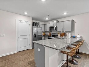 1098 Belmont Grn Rd in Columbia, SC - Building Photo - Building Photo