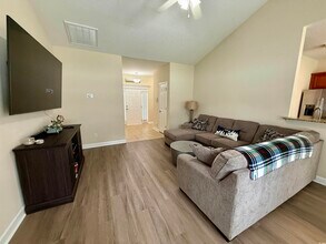 229 Holden Dr in Myrtle Beach, SC - Building Photo - Building Photo