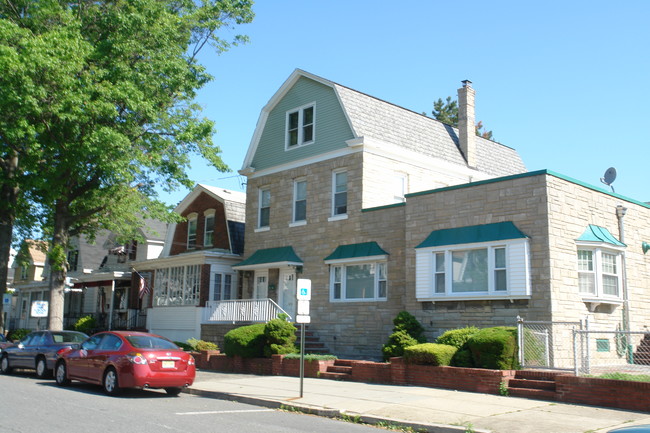 434 Neville St in Perth Amboy, NJ - Building Photo - Building Photo