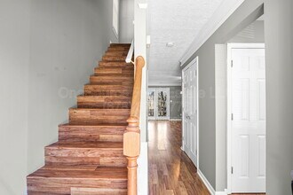 1892 Lakestone Way in Marietta, GA - Foto de edificio - Building Photo