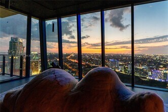 1451 Brickell Ave in Miami, FL - Building Photo - Building Photo