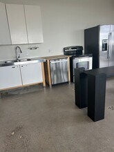 2404 Wilshire Blvd in Los Angeles, CA - Foto de edificio - Building Photo