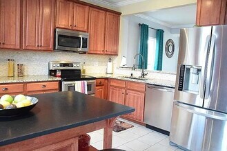 1923 28th Ave N in Nashville, TN - Building Photo - Building Photo