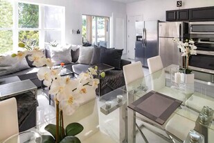 1916 Perfect Dr in Port St. Lucie, FL - Building Photo