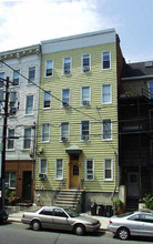 128 Madison St in Hoboken, NJ - Building Photo - Building Photo