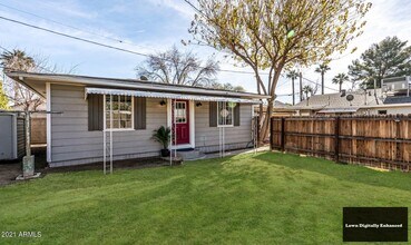 908 W MacKenzie Dr in Phoenix, AZ - Foto de edificio - Building Photo
