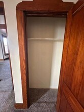 319 S 8th St in Quincy, IL - Building Photo - Building Photo