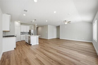 407 Midnight Oak Dr in McKinney, TX - Building Photo - Building Photo